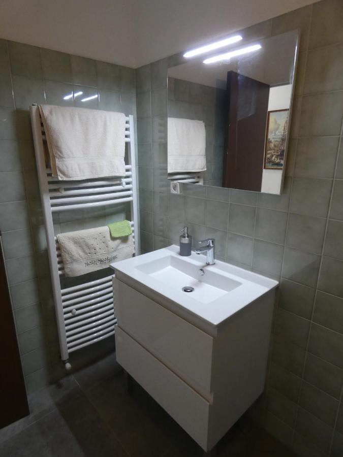Aquero-Accueil Apartment Bartres ภายนอก รูปภาพ