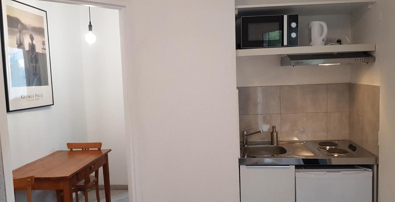 Aquero-Accueil Apartment Bartres ภายนอก รูปภาพ